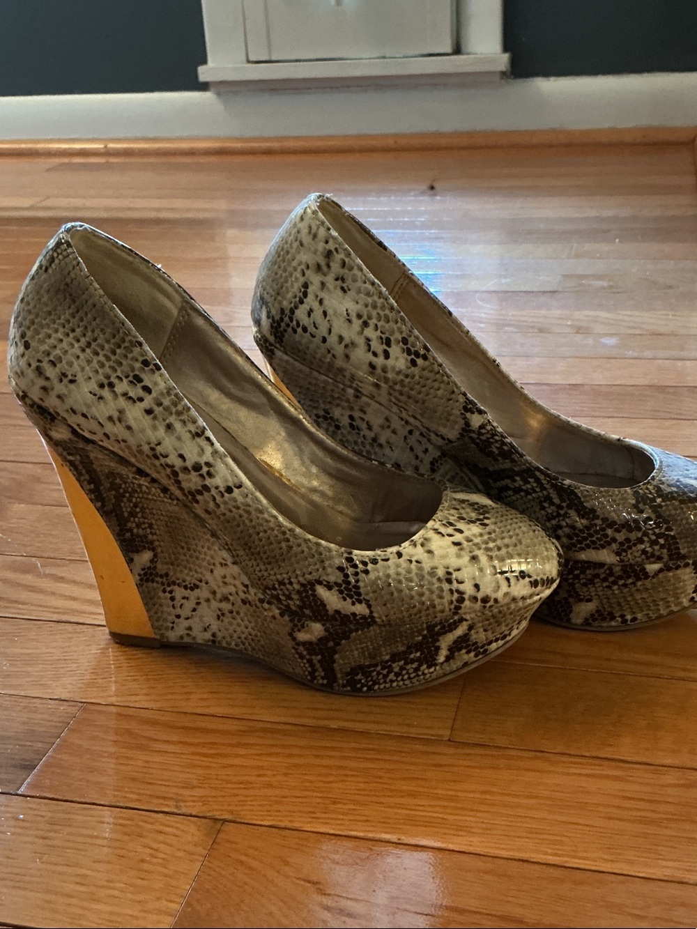 Qupid Beige Snake-Print Round Toe Wedge Pumps